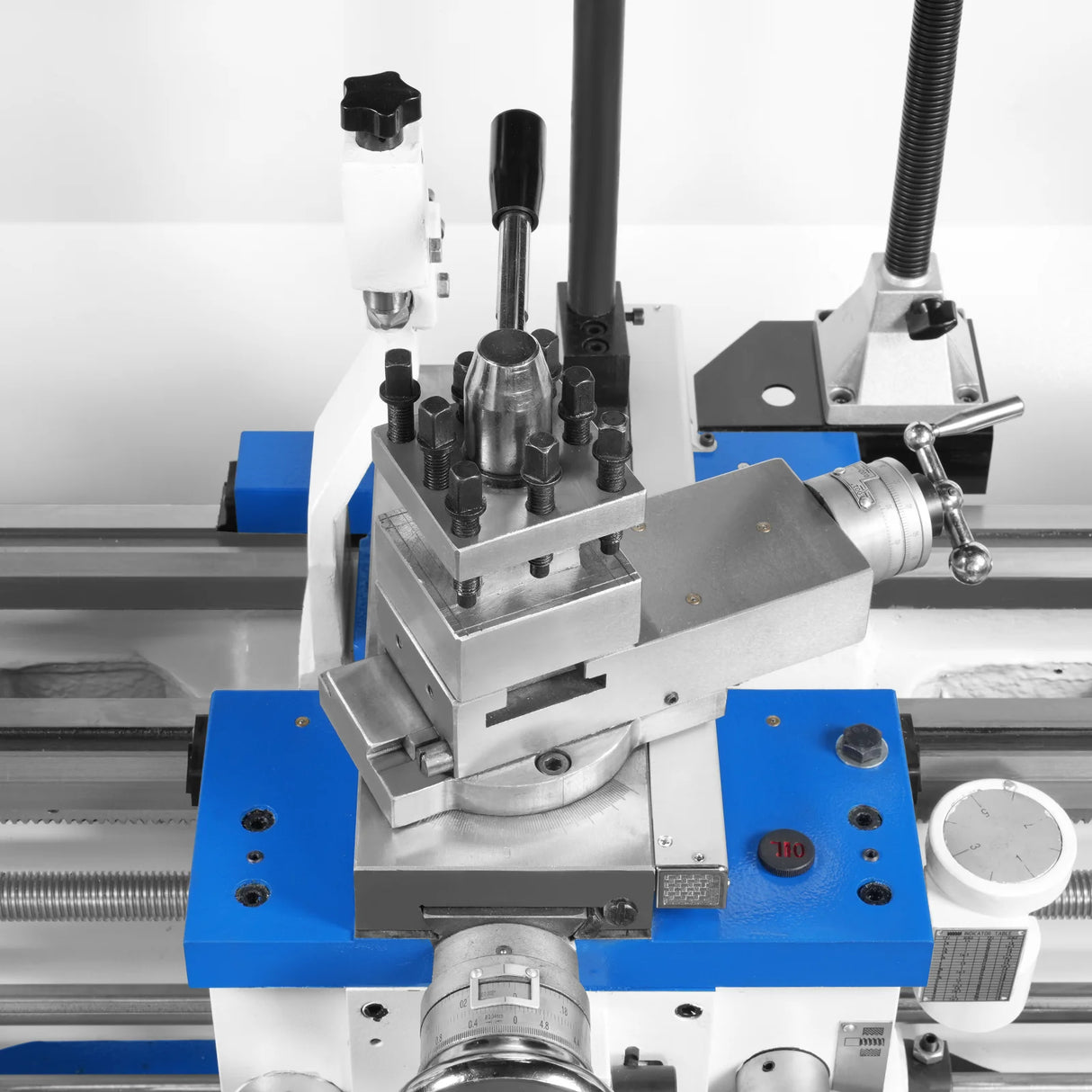 MechMaxx 13" x 37" Industrial Heavy Duty Bench Metal Lathe 1.5HP/1100W Metal Working Lathe High Precision 64-1500 RPM Variable Speed with Four-axis sliding system 1337G4