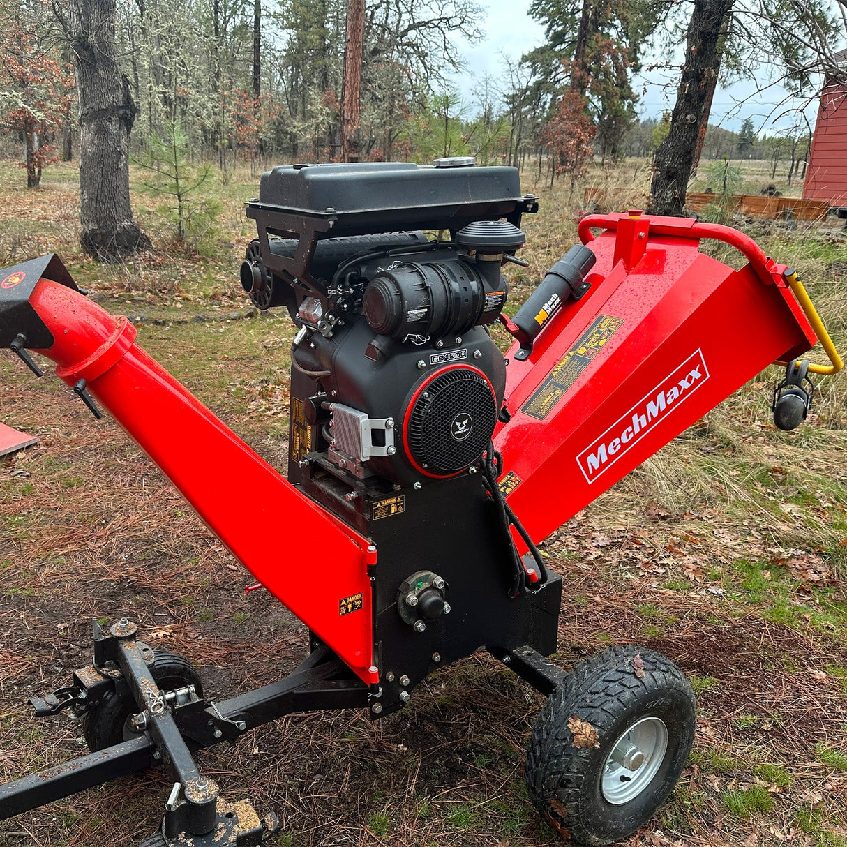 MechMaxx 8 inch ZONSEN E-Start 1000cc 35hp Gas Powered 4 - Wheel Drum Wood Chipper with Taillight , B200