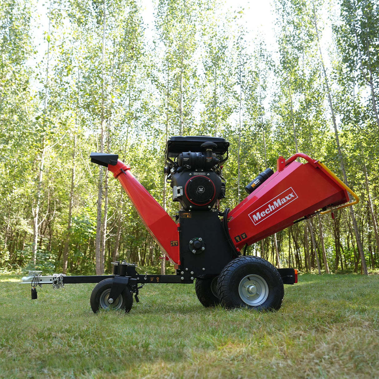 MechMaxx 8 inch ZONSEN E-Start 1000cc 35hp Gas Powered 4 - Wheel Drum Wood Chipper with Taillight , B200