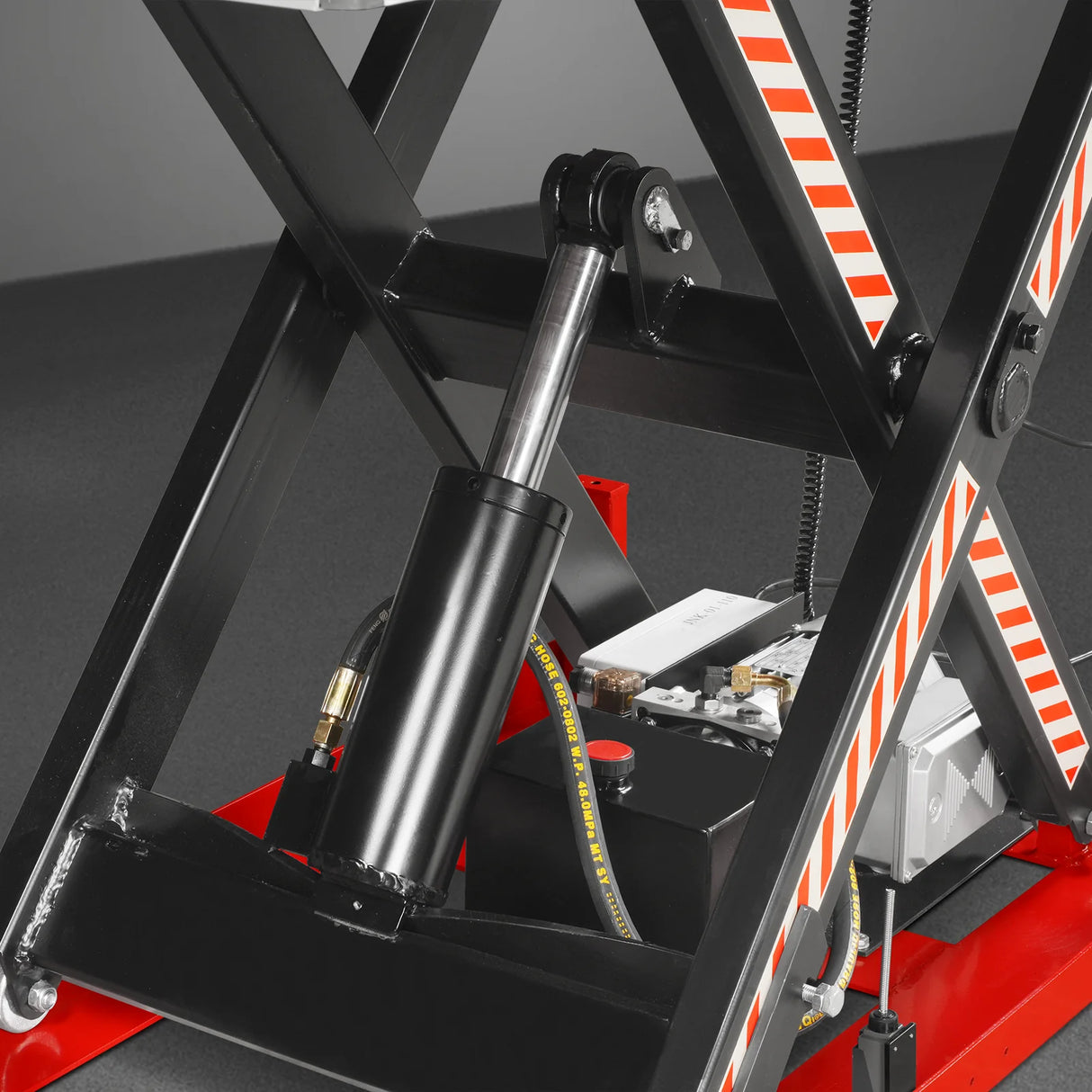 2200lb Capacity Stationary Electric Hydraulic Lift Table , 51.2" x 32.3" Platform, 39.4" Lift Height , UL Certified Motor, ELT22
