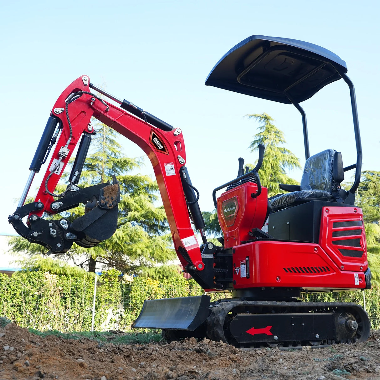 Mini Compact Excavator HONDA GX390 Engine, 65.7" Max. Digging Depth, 2280 LBS Operating Weight, MEC10