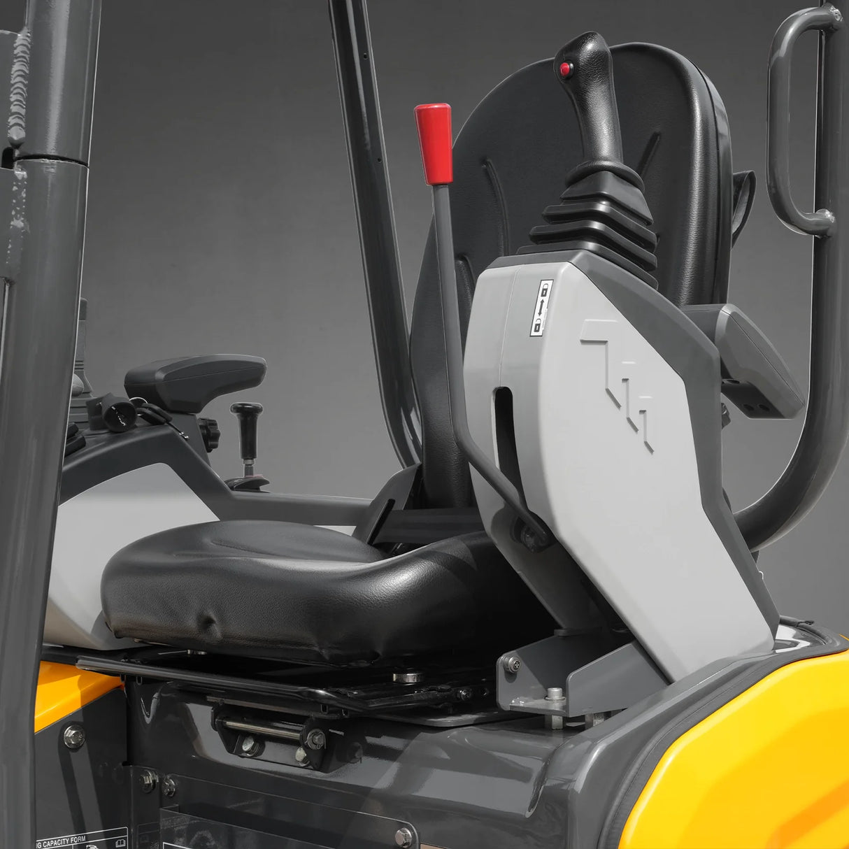 Mini Compact Excavator Kubota D902 Engine, 95" Max. Digging Depth, 4190 LBS Operating Weight, MEC17PRO