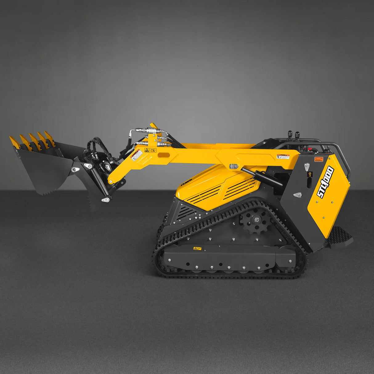 Mini Skid Steer Stand On Compact Track Loader ( 4 in 1 bucket included ) with 25HP KUBOTA D1105 Diesel Engine, Common Industry Interface (CII), CROBA STL1000