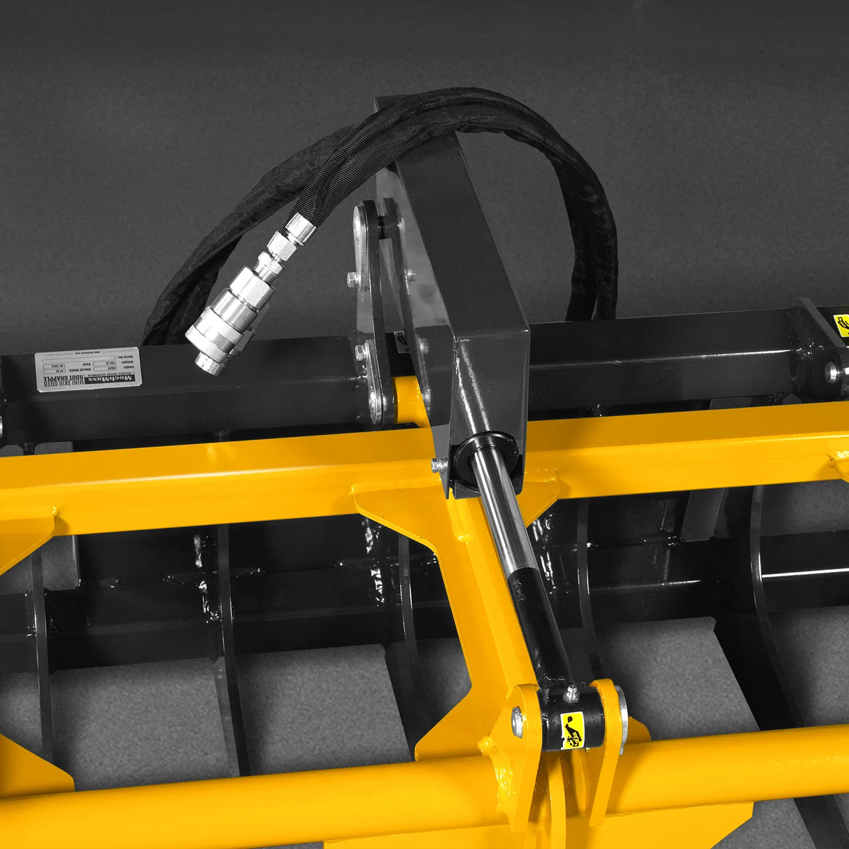 42" Mini Skid Steer Skeleton Grapple Attachment, 24" Arm Opening, 2000 lb Weight Capacity