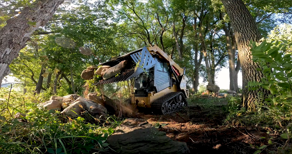 Ignite Attachments 68 in Skid Steer Rock Bucket