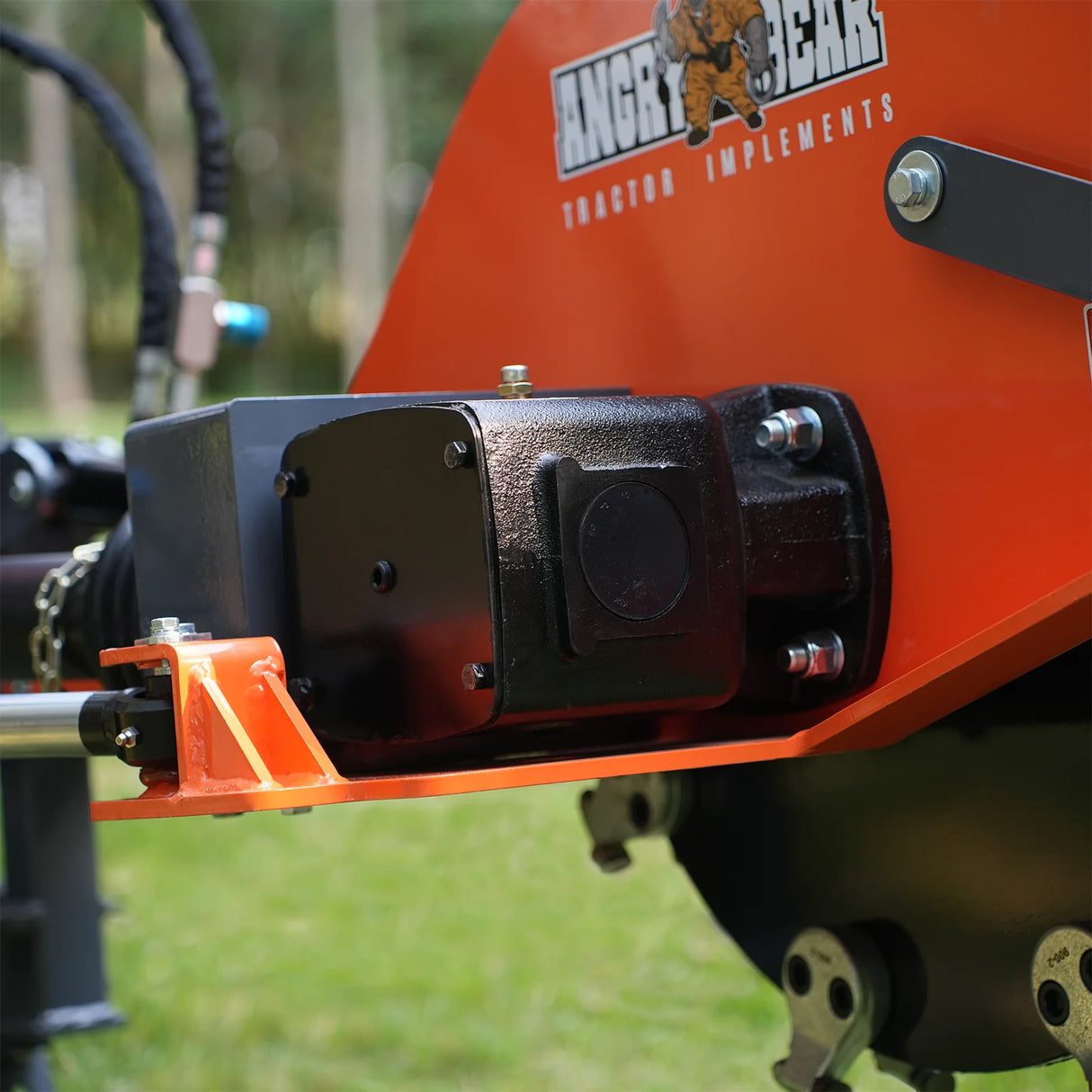 24'' Cutting Wheel Hydraulic Cylinders Stump Grinder, (PTO Shaft Included with Slip Clutch) , 35-60hp, TSG61