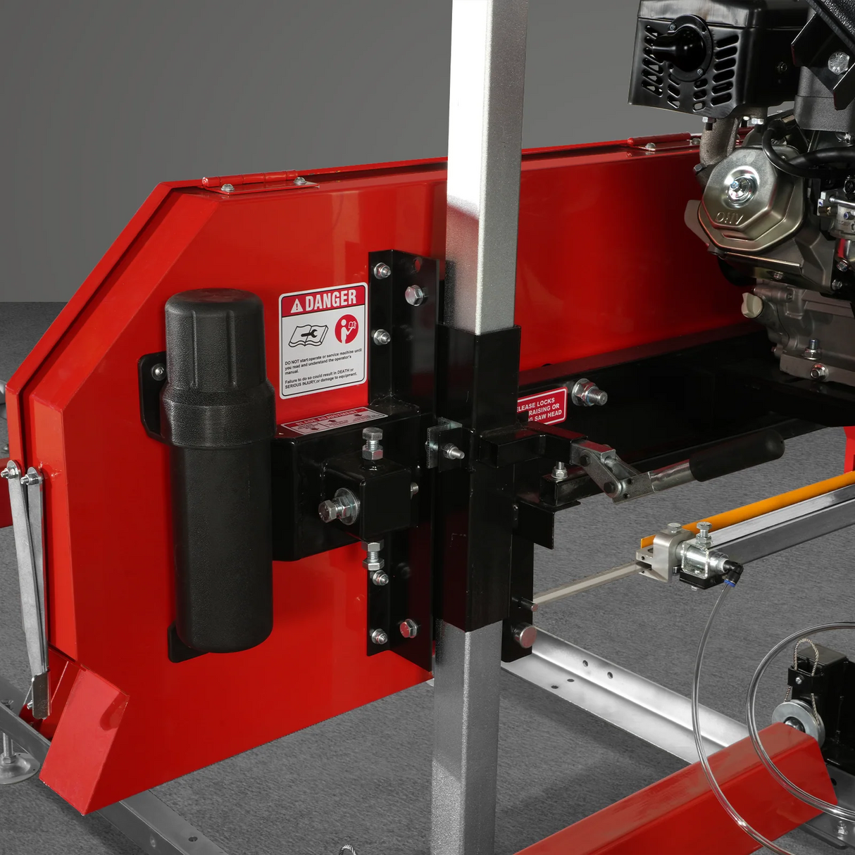 MechMaxx 32" Portable Sawmill, KOHLER CH440 429cc E-Start Gasoline Engine, 26.5" Board Width, 13' Track Length, SM-32