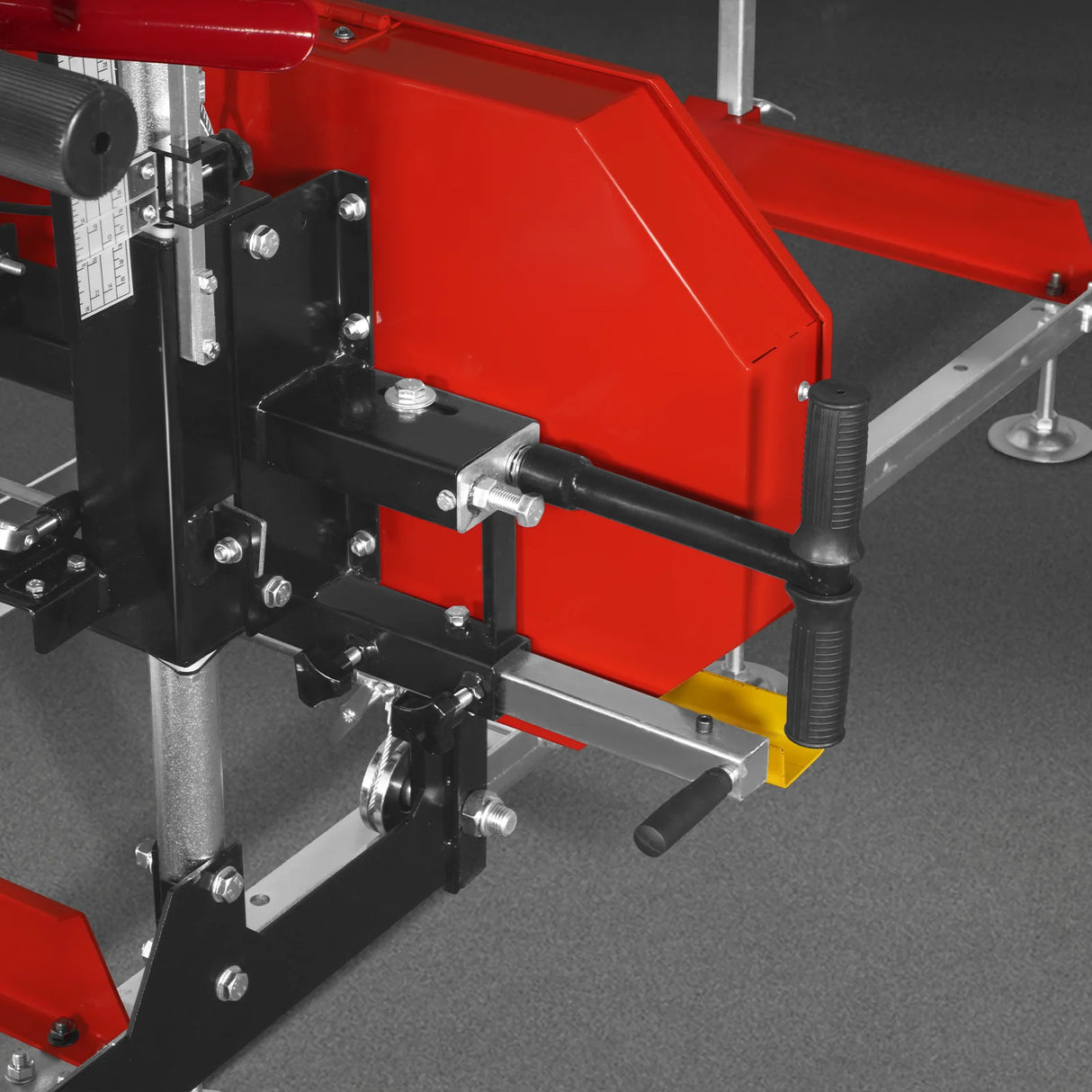 MechMaxx 18" Portable Sawmill, 212cc 7HP Gasoline Engine, 15" Board Width, 10' Track Length, SM-18