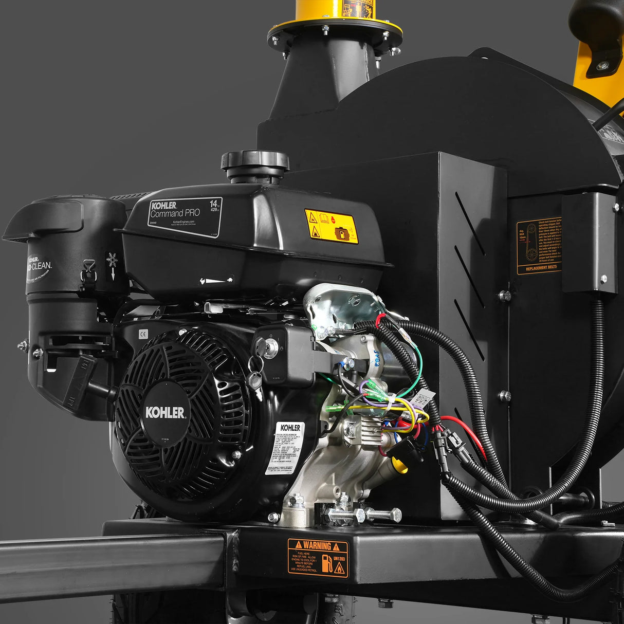 MechMaxx 5 inch E-Start KOHLER 429cc 14hp Gasoline Engine Powered Disc Wood Chipper with Taillight , P4205