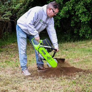 MiniTrencher GeoRipper Trencher | 2-Stroke Engine | 20-In. [500mm] Max. Depth GR520.MIN