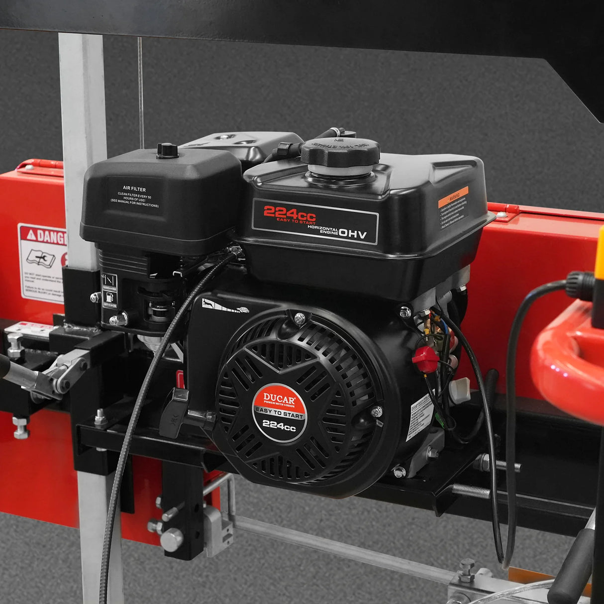 MechMaxx 22" Portable Sawmill, 224cc 7HP DUCAR Gasoline Engine, 18" Board Width, 13' Track Length, SM-22