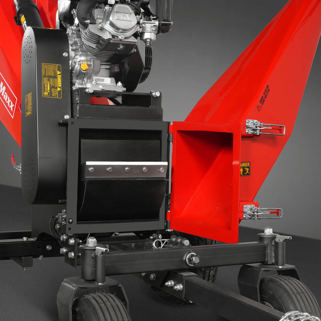 MechMaxx 6 inch ZONSEN E-Start 459cc 15hp Gas Powered 4 - Wheel Drum Wood Chipper with Taillight ,  B150