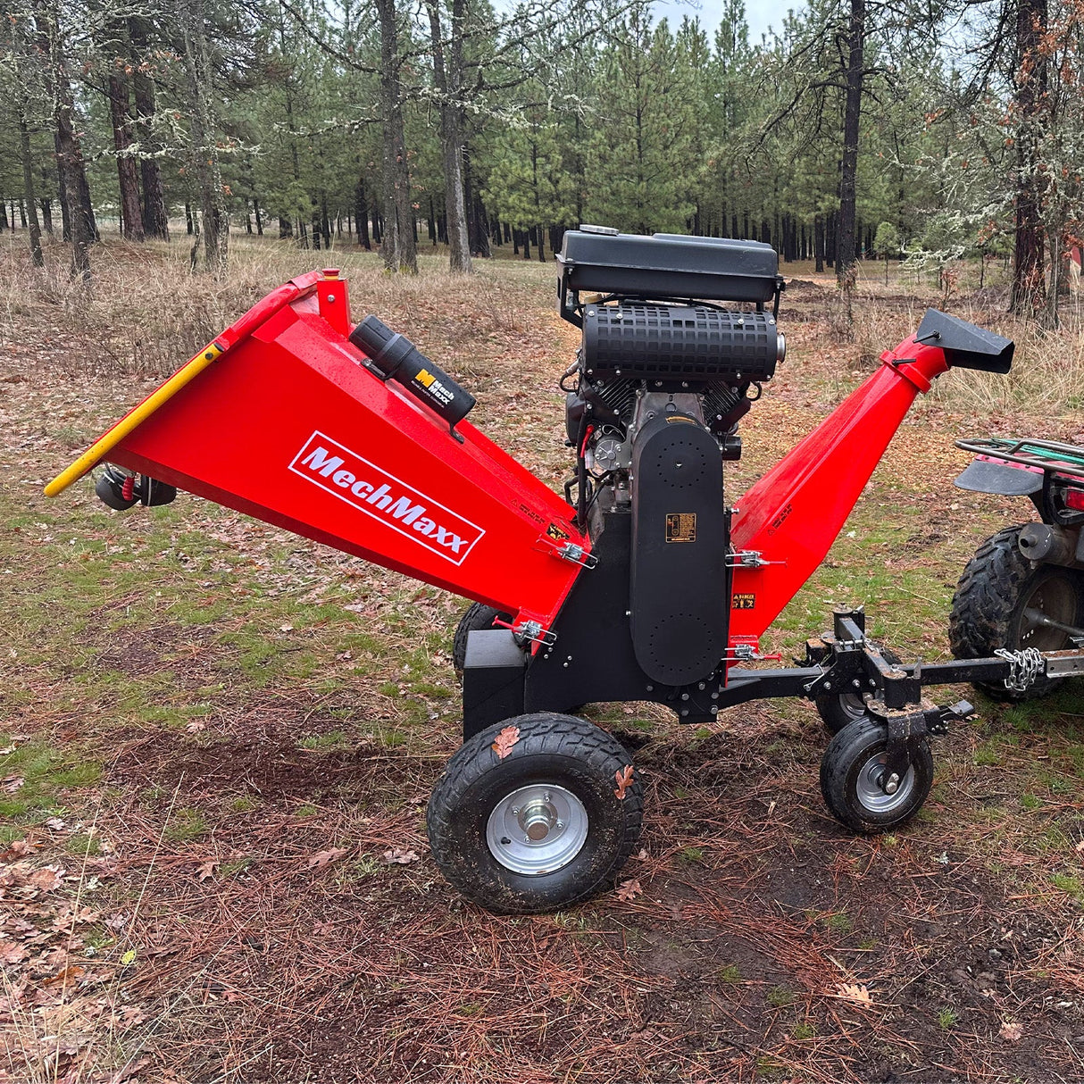 MechMaxx 8 inch ZONSEN E-Start 1000cc 35hp Gas Powered 4 - Wheel Drum Wood Chipper with Taillight ,  B200