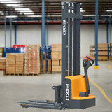 Electric Straddle Stacker | 2800 lbs Capacity | Lift Height 138'' | EKKO EB13E-138