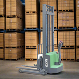Electric Straddle Stacker | 2800 lbs Capacity | Lift Height 145'' | EKKO EB13ES-145Li