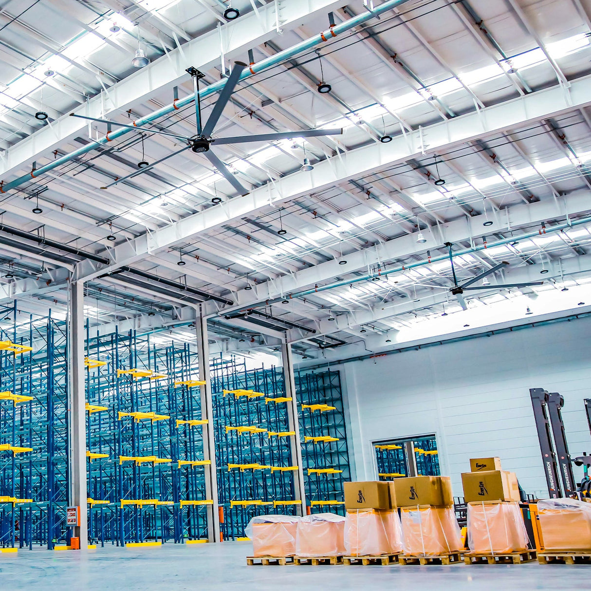 20FT HVLS Industrial Ceiling Fan 208-240V 1-Ph - Energy Efficient Large Area Air Circulation for Fan Warehouses & Factories,  20FT1PH