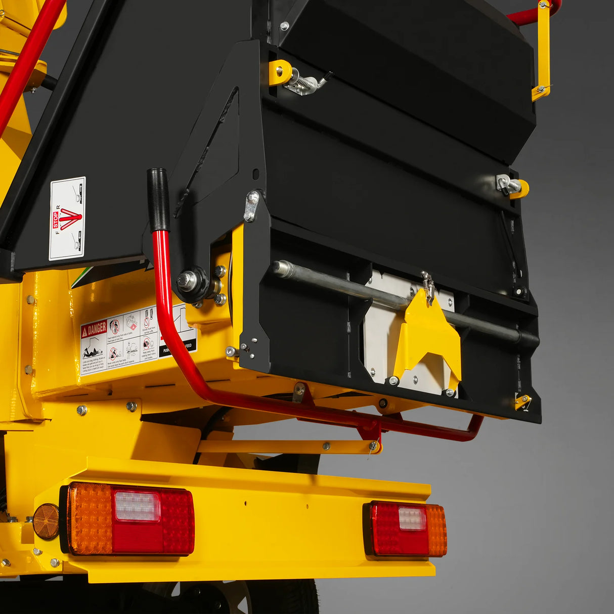 MechMaxx 35hp 1000cc ZONSEN E-Start 8 inch Gas Powered Commerical Wood Chipper with Intelligent Hydraulic Feeding System ,  CROBA TX1000