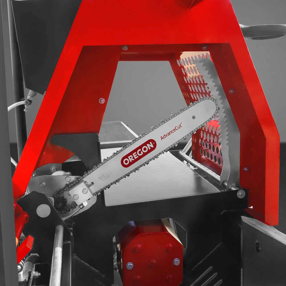 MechMaxx Honda GX390 Engine Firewood Log Splitter Processor with Conveyor,  20ton Splitting Force 24" x 15" Log Capacity,  18" Chainsaw,  HLS20