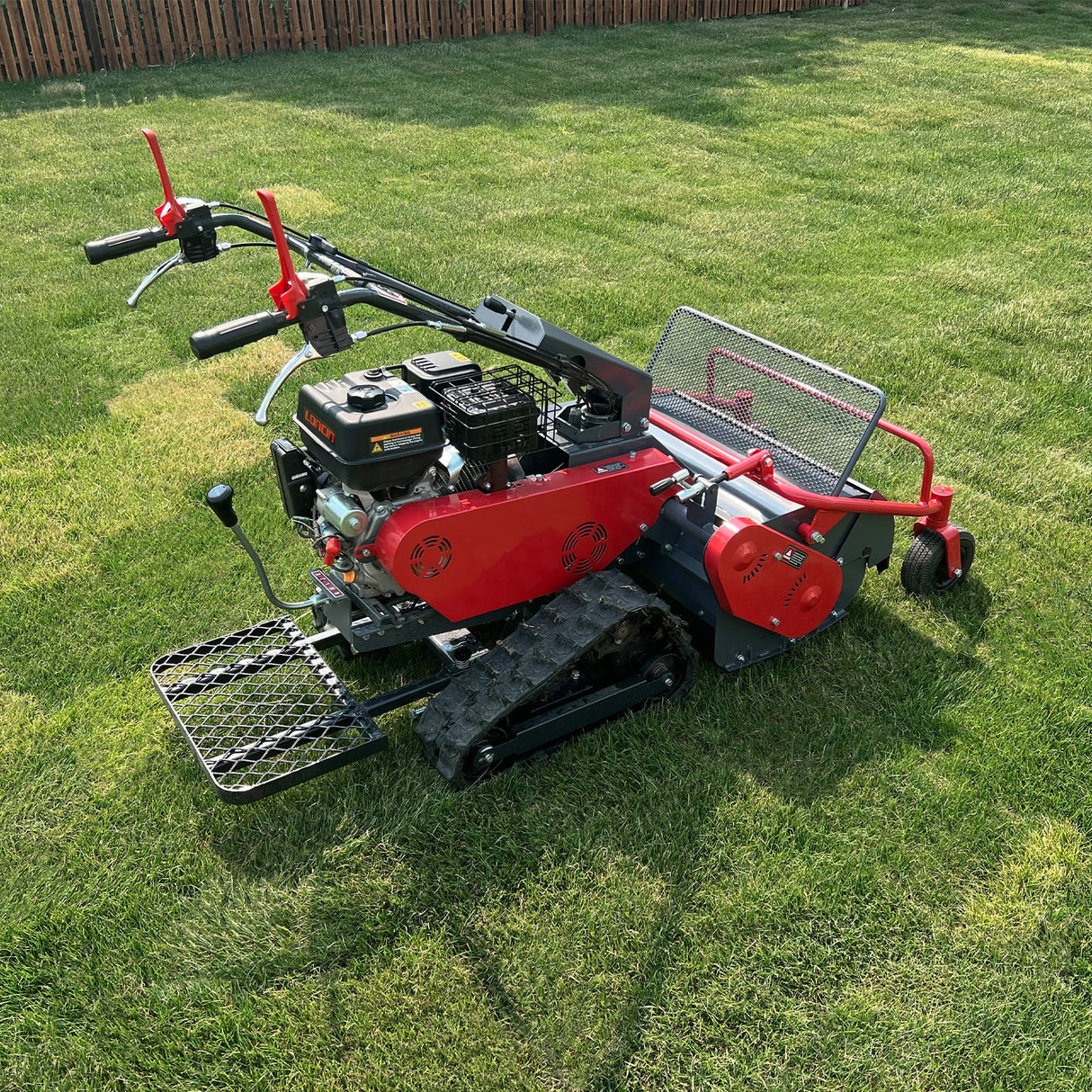 MechMaxx 27" Walk Behind Flail Mower,  10HP 302cc,  Self-Propelled,  Tracked,  Electric Start,  SFM27T