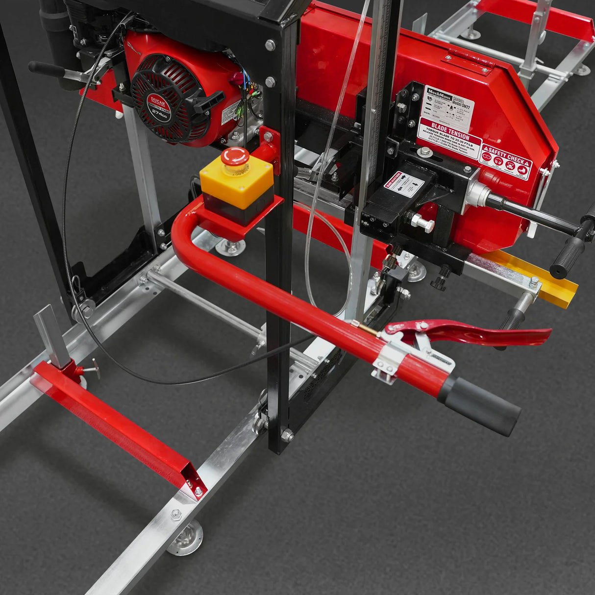 MechMaxx 22" Portable Sawmill, 274cc 8.1HP Gasoline Engine, 18" Board Width, 13' Track Length, SM-22
